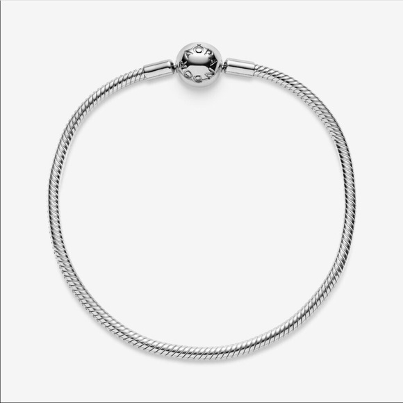 Authentic Pandora Moments Snake Chain Bracelet - Picture 3 of 3